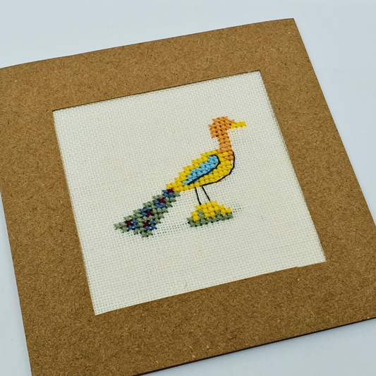 Carte de vœux brodée à la main - "Oiseau solitaire" - 10x10cm