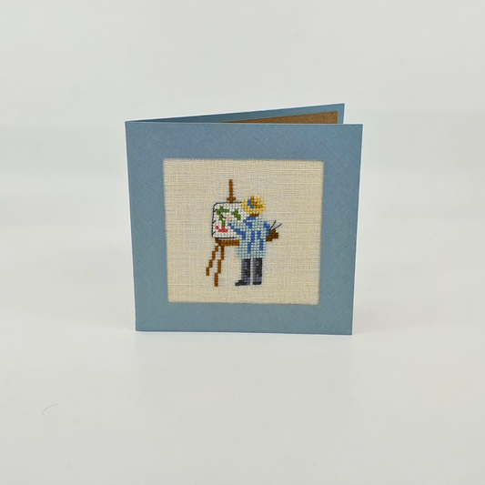 Carte de vœux brodée à la main - "Garçon peignant en bleu" - 13x13cm