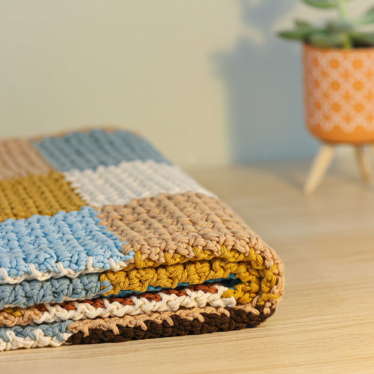 Couverture crochet carrés multicolore