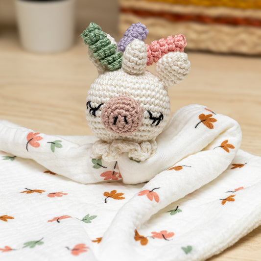 Doudou en crochet licorne